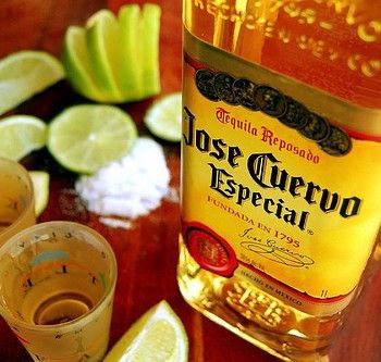 925f0755e59174851cf8e38069561e31--jose-cuervo-tequila.jpg