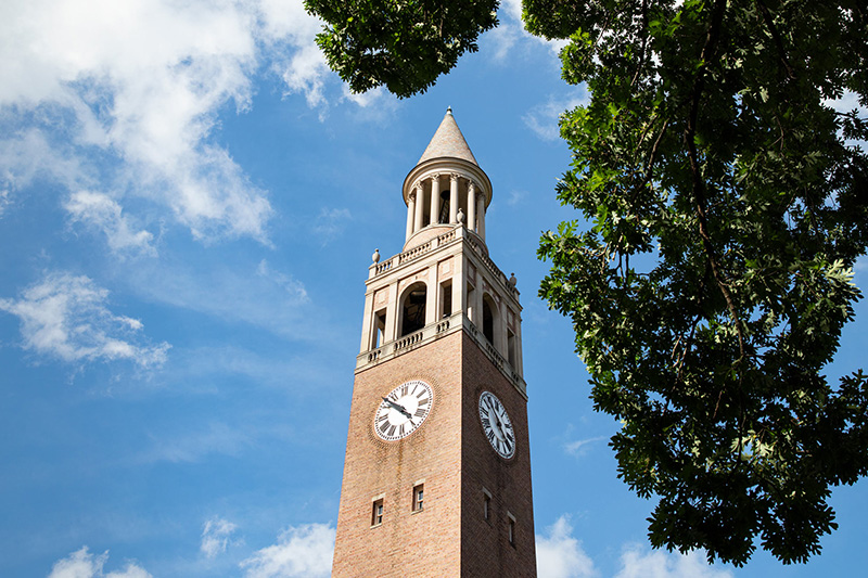 chapel_hill_uni_bell_tower.jpg