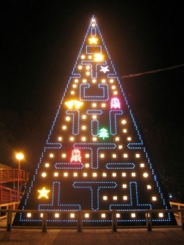 funny-christmas-lights-14