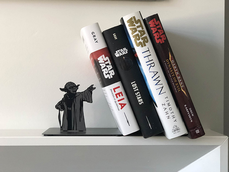 star-wars-yoda-bookend-3.jpg