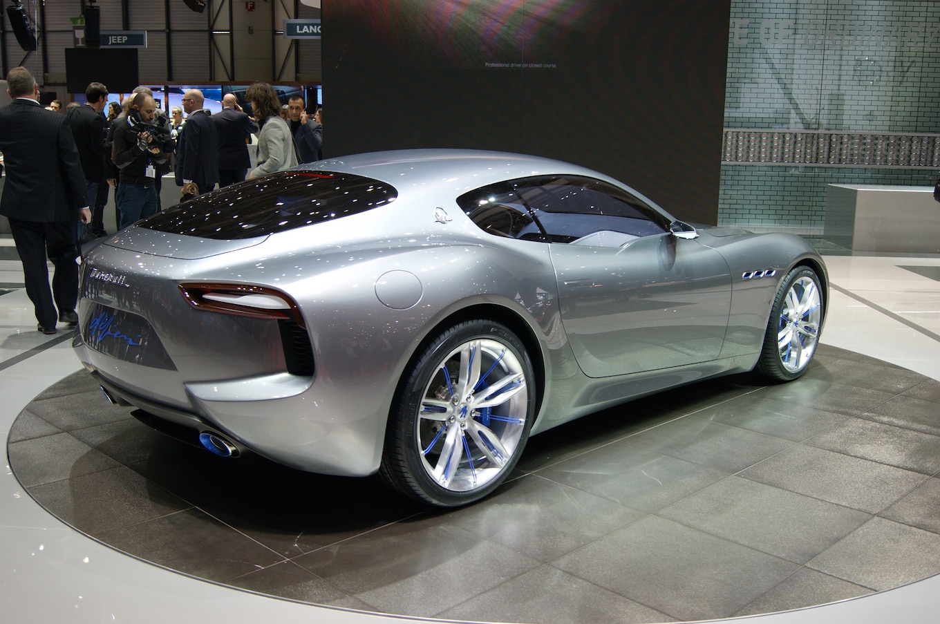 Maserati-Alfieri-Concept-show-floor-rear-side-view1.jpg